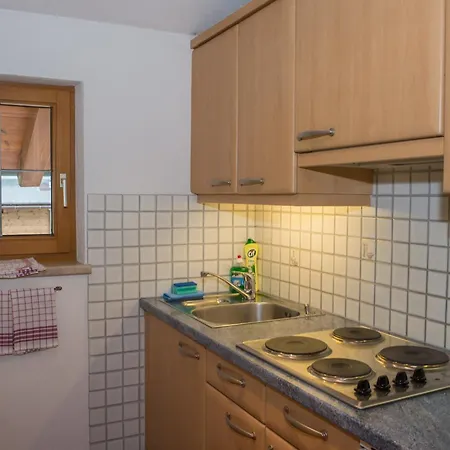 Kreuzhof Seefeld Bed & Breakfast Seefeld in Tirol