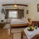 Kreuzhof Seefeld