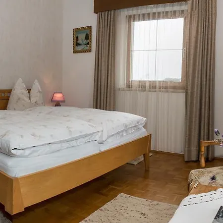 Kreuzhof Seefeld 3*