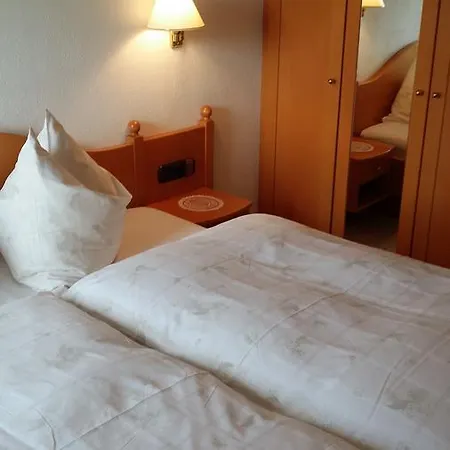 Kreuzhof Seefeld Panzió