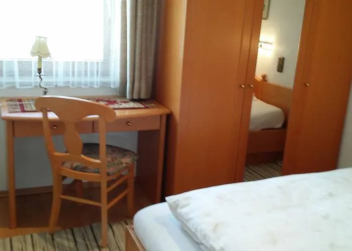 Bed & Breakfast Kreuzhof Seefeld